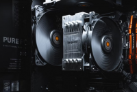 如何卸下 CPU 散热器