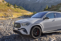 2026 Mercedes-AMG GLE 53 Hybrid 揭晓 配备直列六缸大电池组