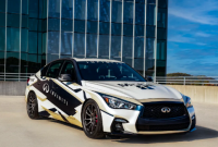 英菲尼迪在 SEMA 预览改装版 Q50 Red Sport 400