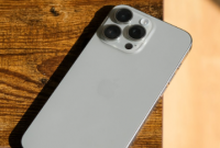 苹果碾压三星 iPhone 2023 年出货量首次超过 Galaxy 手机