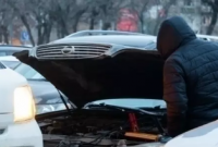如何使用电线正确点亮汽车