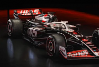 2024 年 F1 赛车：哈斯首次展示其涂装
