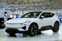 Polestar 的旗舰跨界车价格豪华 配备可持续