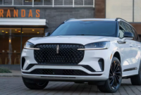 2025 款 Lincoln Aviator：焕然一新的内饰 基本价格 59,890 美元