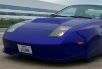 定制车身套件的马自达RX-7成为真正的速度恶魔