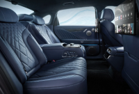  2026 款 Genesis Electrified G80 增加轴距和数字屏幕