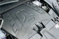 2025 款保时捷卡宴 GTS 搭载 V8 发动机