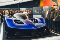 红牛 RB17 亮相 搭载 atmo V10 和 F1 技术