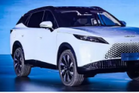 新款Omoda7插电式混合动力SUV将于2025年上市与丰田RAV4竞争