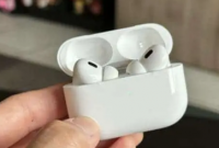 AIRPODS MAX 推出新颜色 AIRPODS PRO 2 增加听力功能等