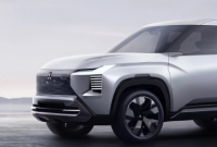 三菱预览新款七座家庭 SUV 但不太可能在澳大利亚推出